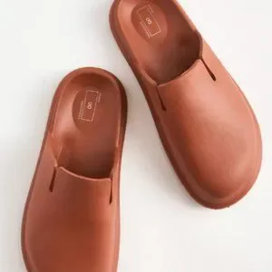 NEW NO BOX SZ 12 MENS Urban Outfitters Molded Eva Clog Beige Water shoe slip on UO Molded EVA Clog | Urban Outfitters main image 4